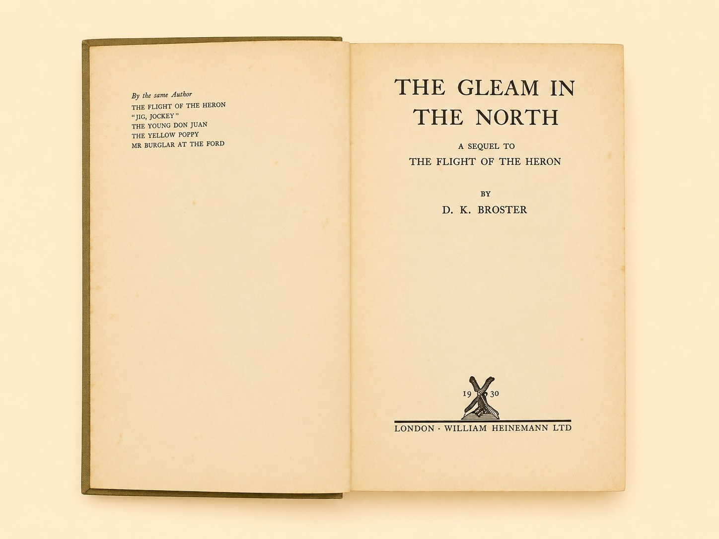 The Gleam in the North — view 4