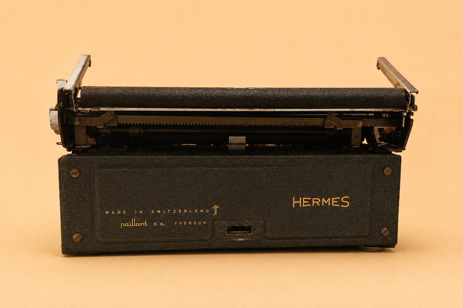 Hermes Media Portable Typewriter — view 2